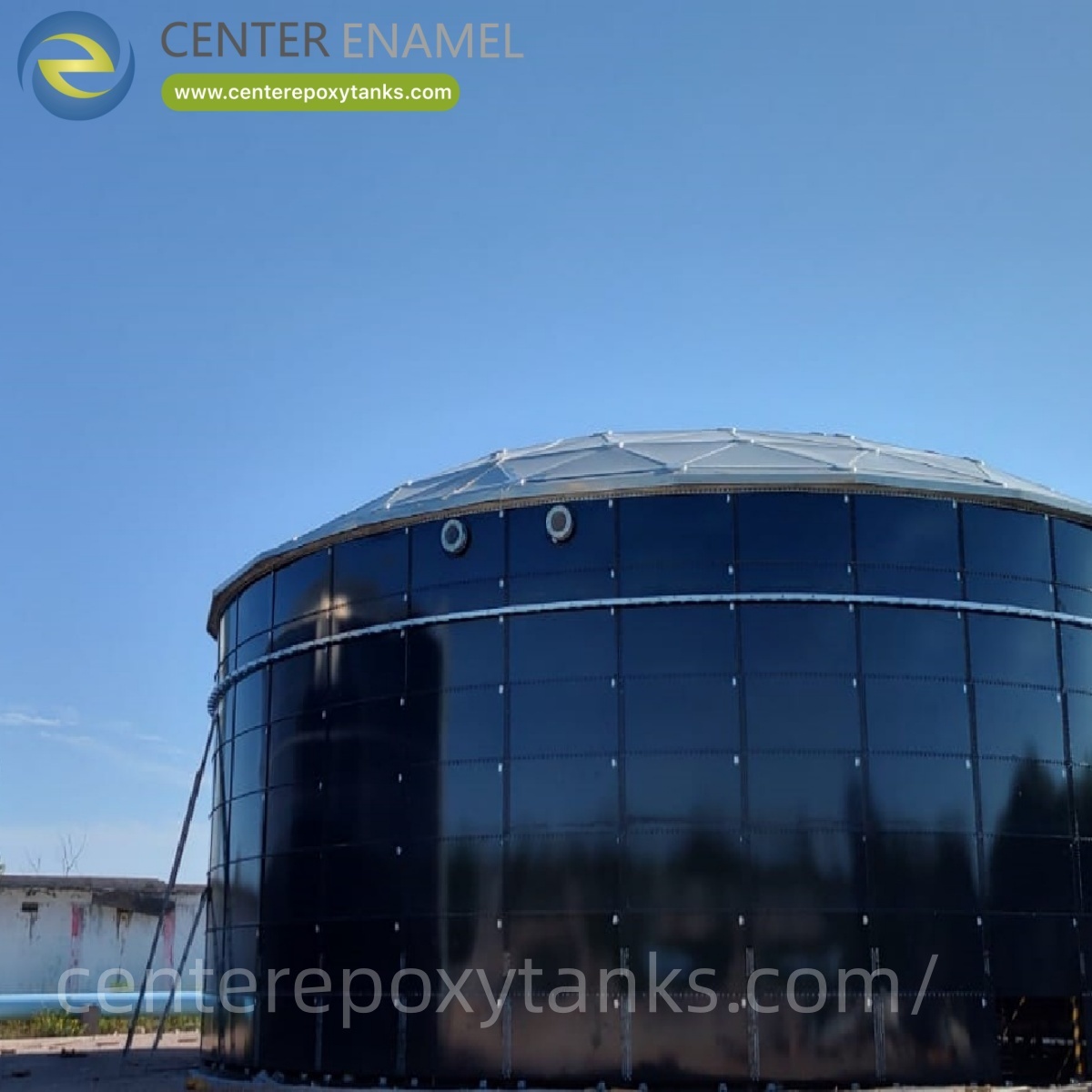 Tahıl depolama kutuları olarak bultlanmış çelik tanklar: Çiftlikte ...